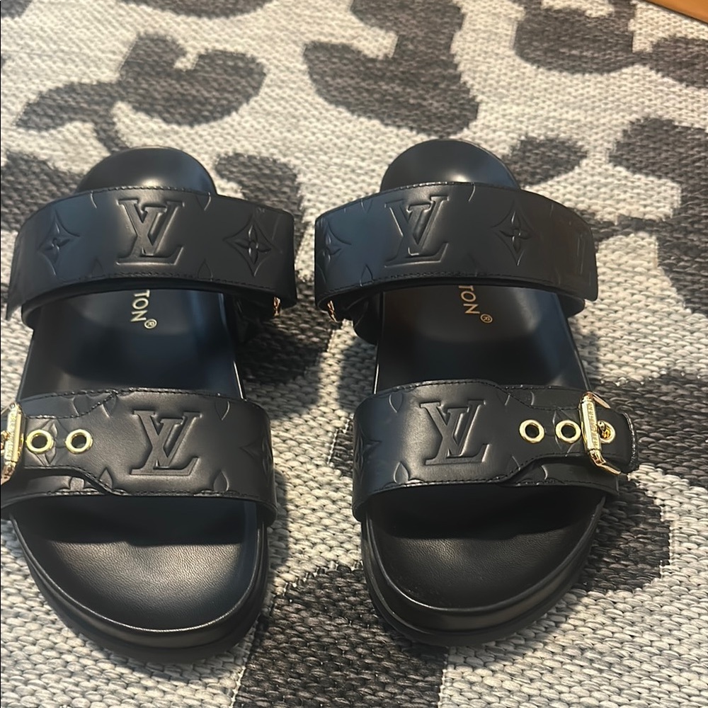 Louis Vuitton “Bom Dia” Black Sandals with Gold Details - Picture 4 of 16